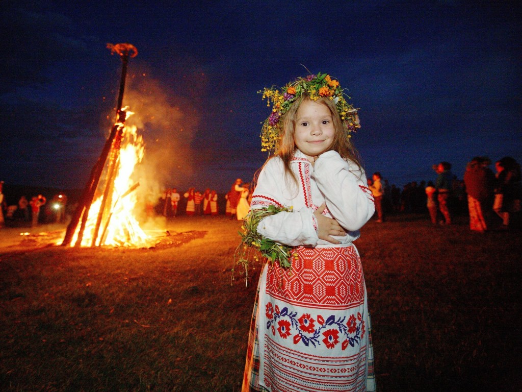 Праздник Ивана Купала в старину праздновали в день летнего солнцестояния