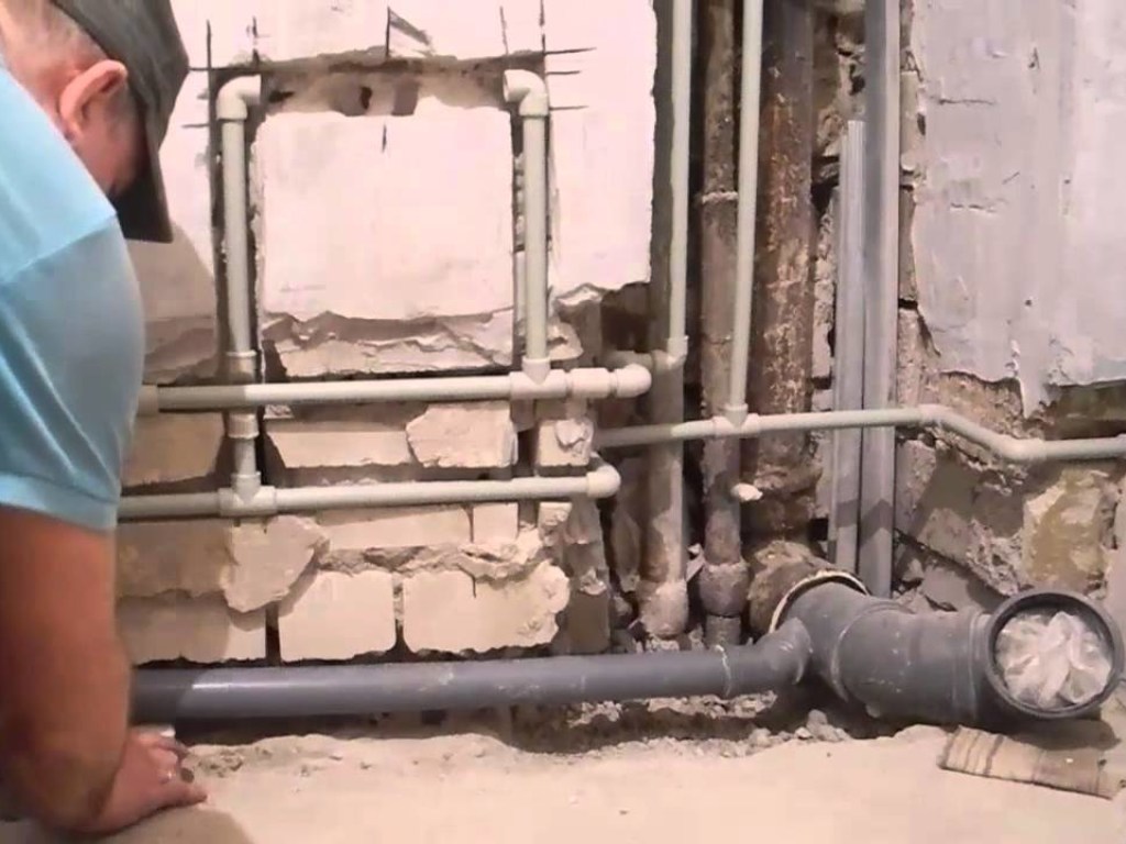 Блокирование канализации в домах Киева приведет к разрушению их фундаментов – эксперт