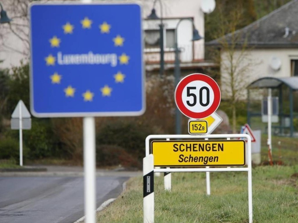 Лидер Италии: Шенгенское соглашение в опасности