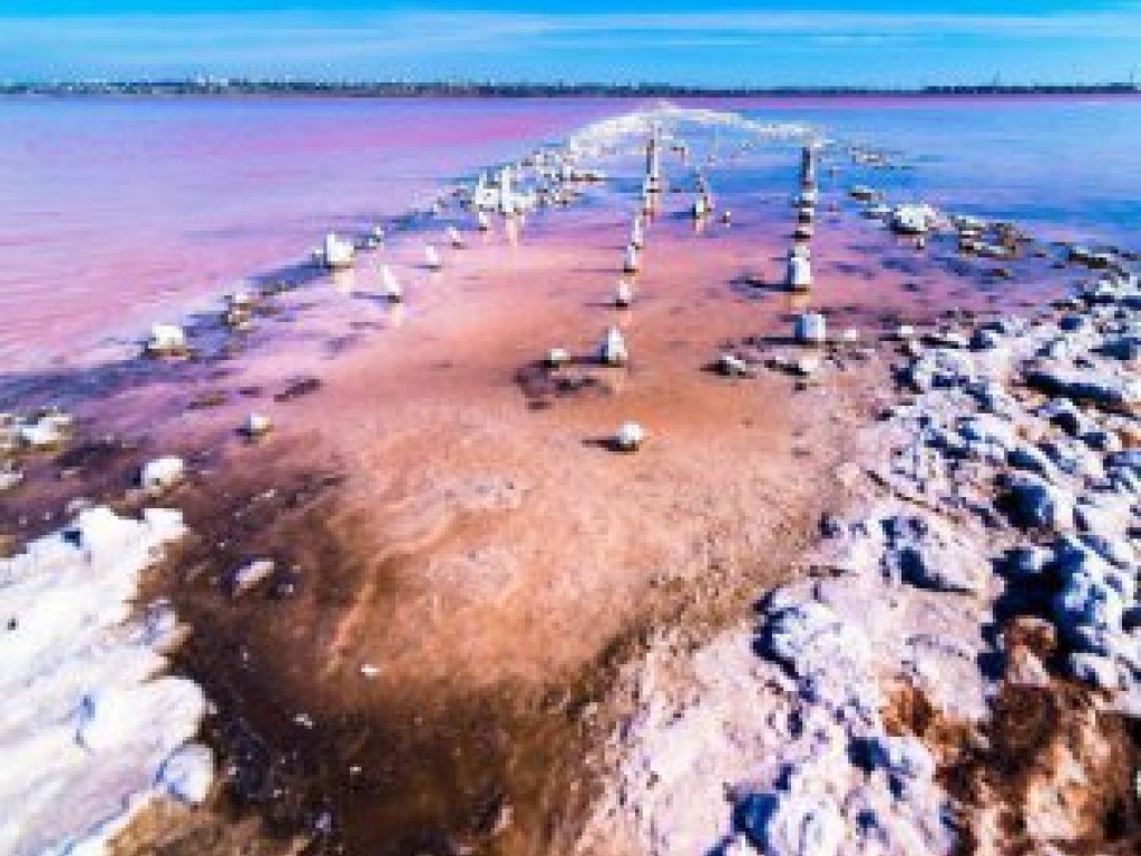 Экологи сообщили о высыхании «мертвого моря»