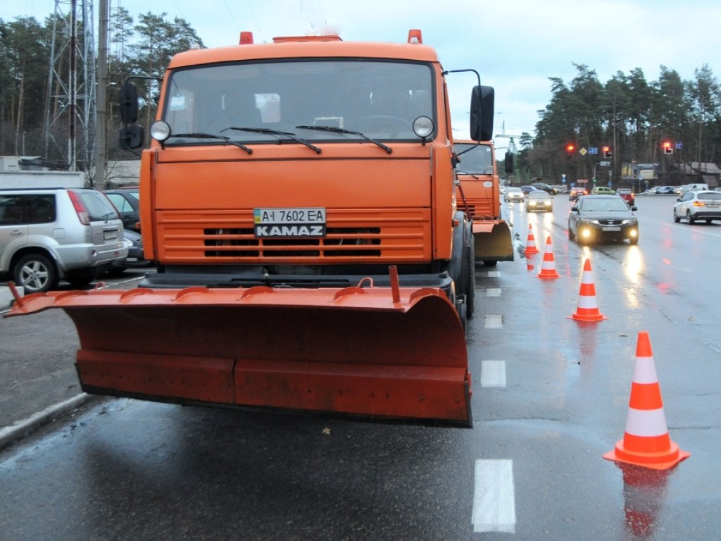 «Киевавтодор» собирается потратить на ремонт улицы Леонтовича 19,5 миллиона гривен