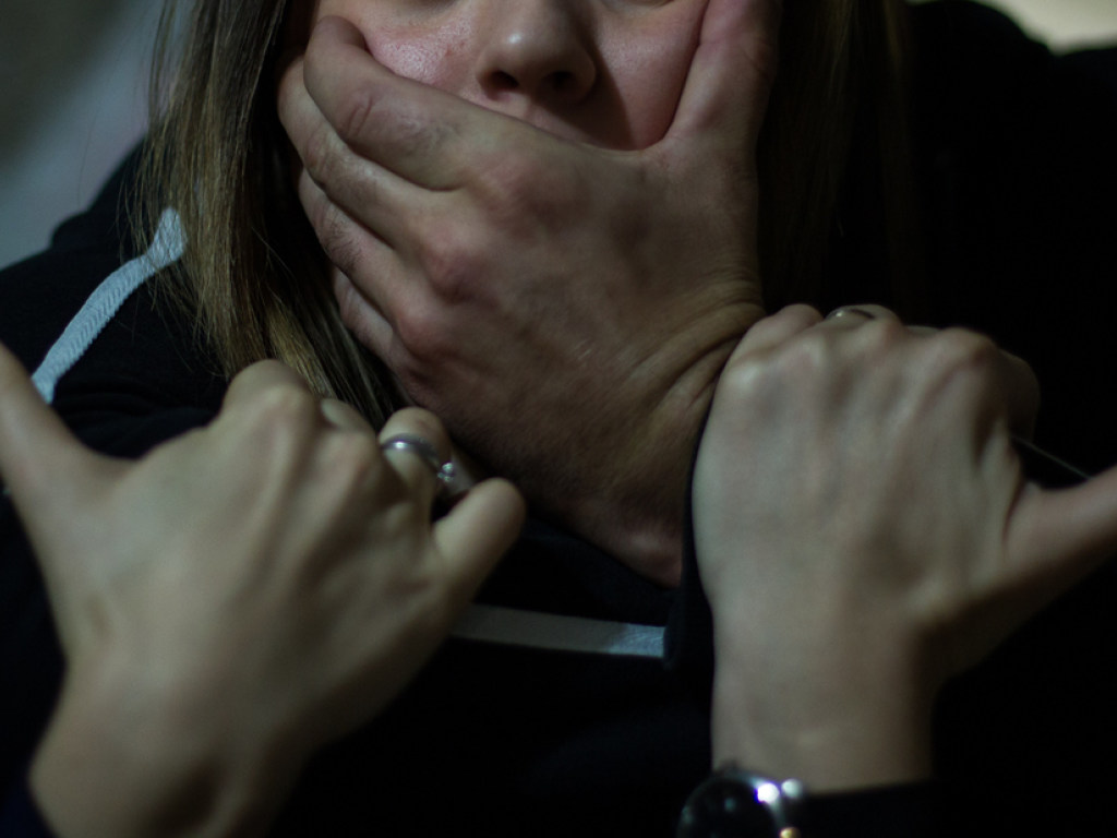 В Донецкой области задержали мужчину, который изнасиловал 14-летнюю девушку