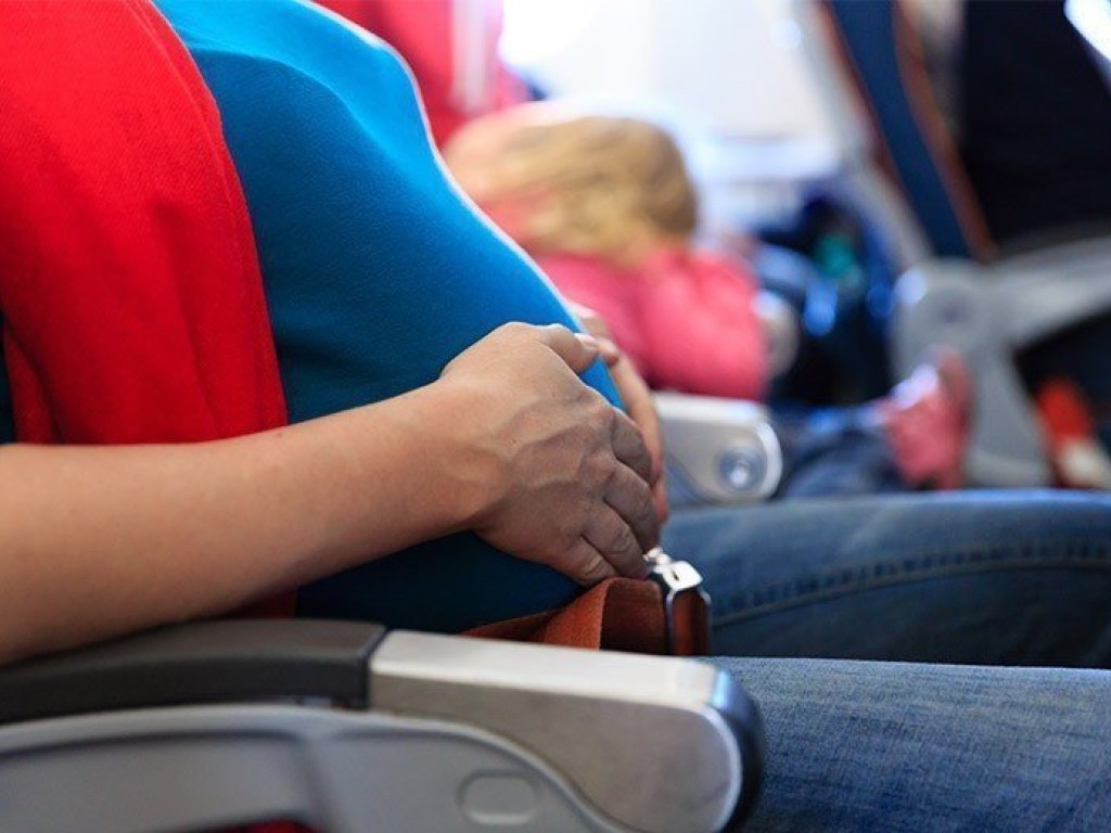 Для беременных, недоношенных детей и больных отитом авиаперелеты могут быть опасны &#8212; врач