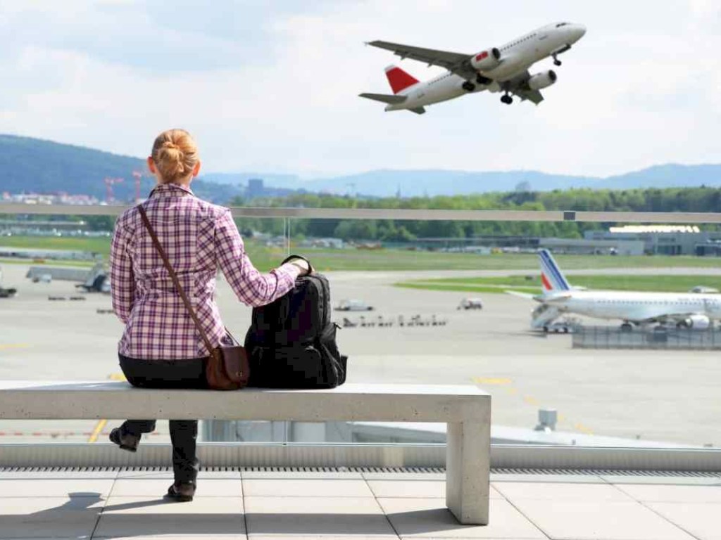 Авиакомпании обяжут  выплачивать компенсации пассажирам за задержку рейсов от 250 до 600 евро