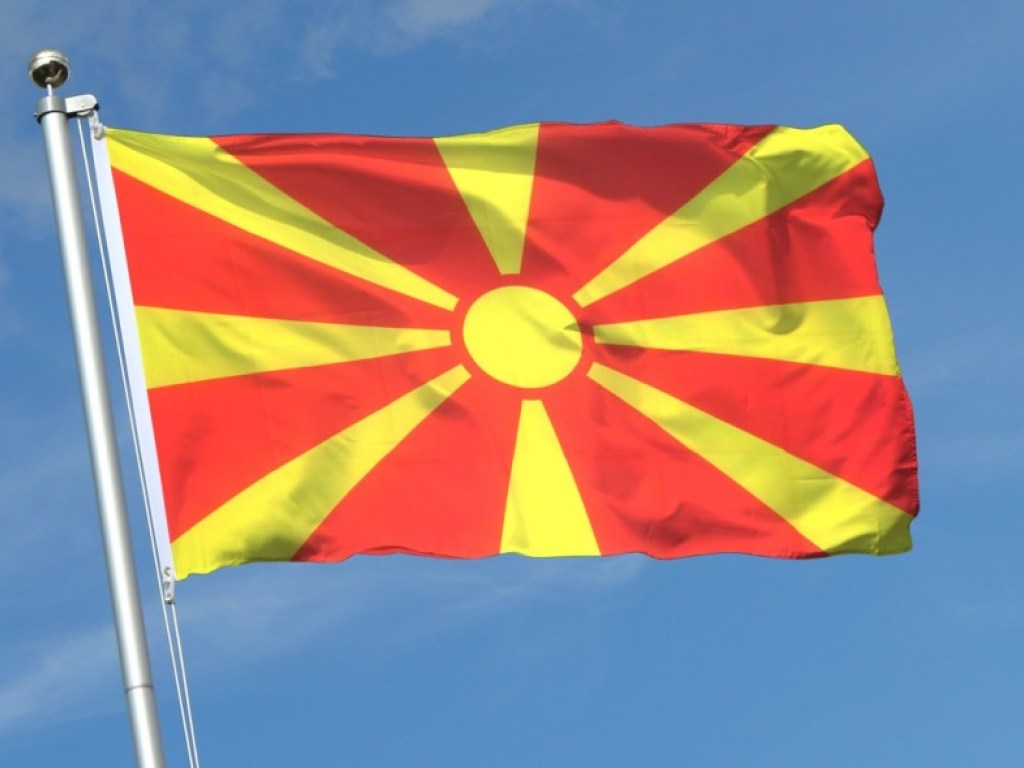 Парламент Македонии преодолел вето президента на переименовании страны
