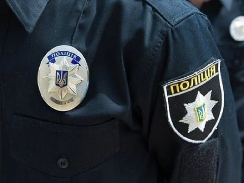 На Трухановом острове в Киеве шестилетний ребенок попал под колеса автомобиля