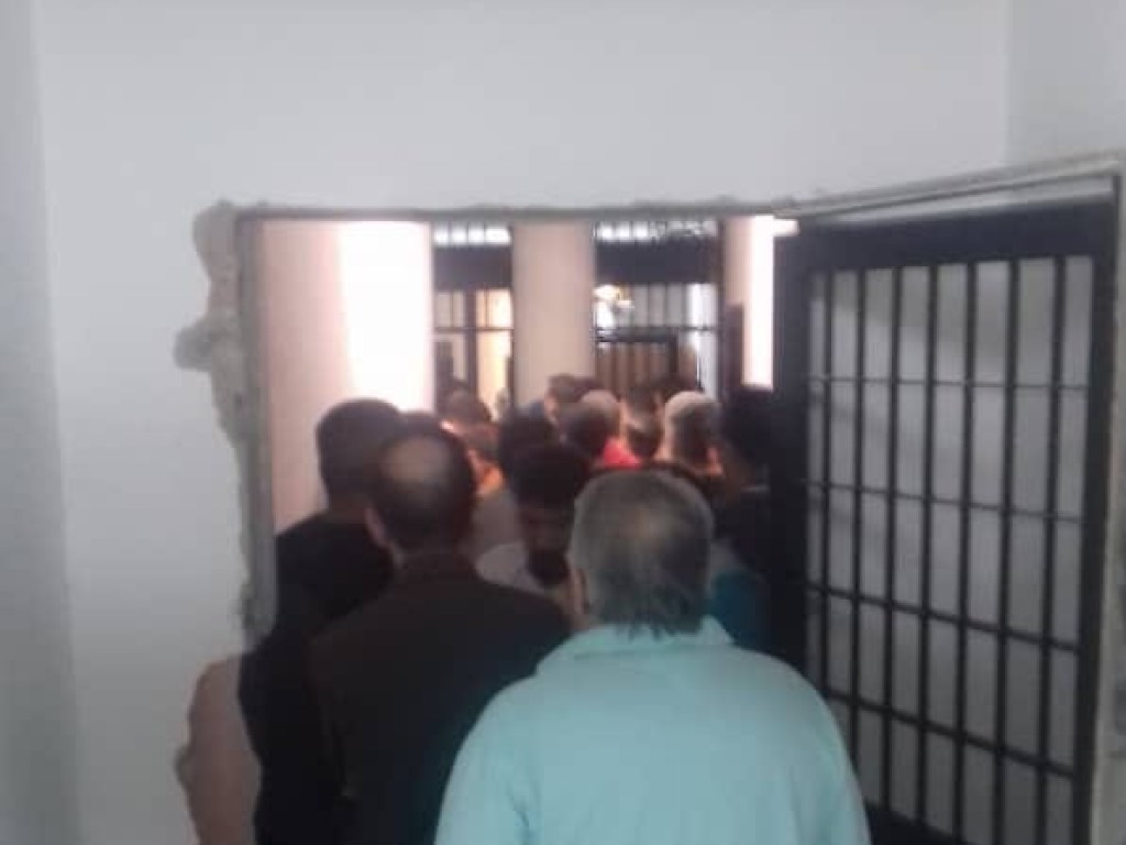 Бунт в венесуэльской тюрьме:  арестанты захватили одно из зданий комплекса (ФОТО, ВИДЕО)
