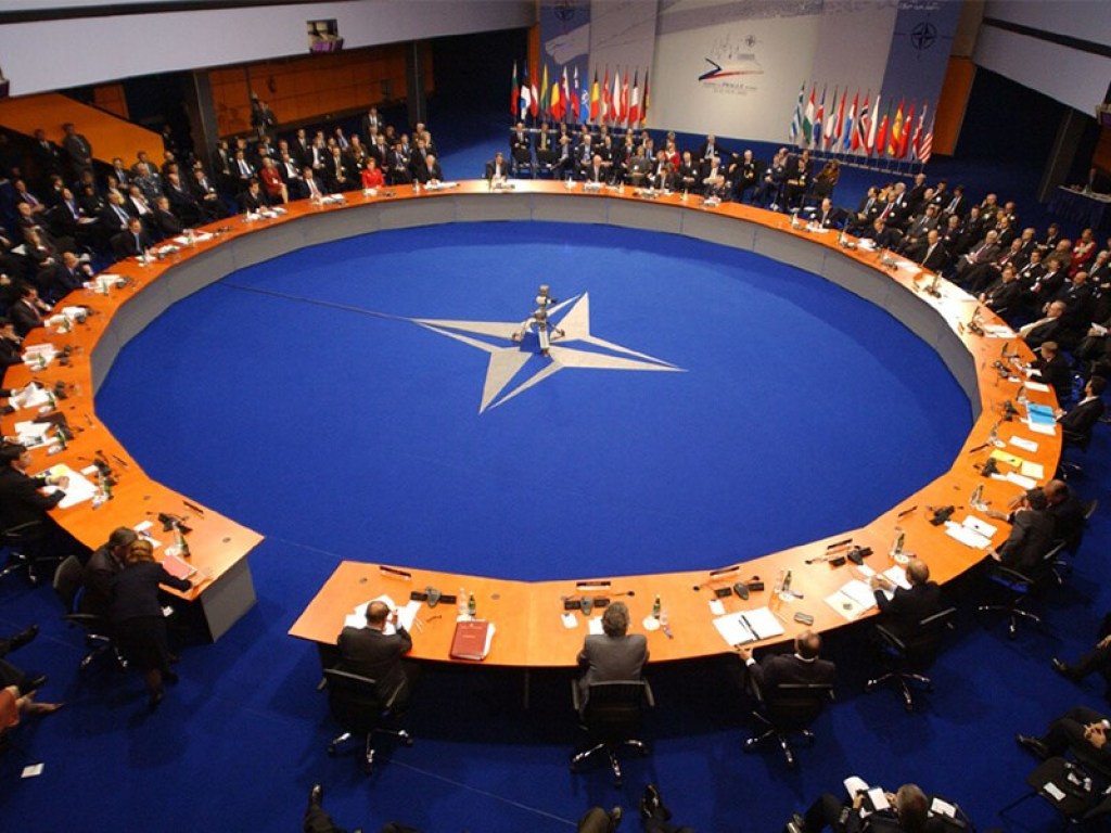 В Брюсселе сегодня стартует саммит НАТО