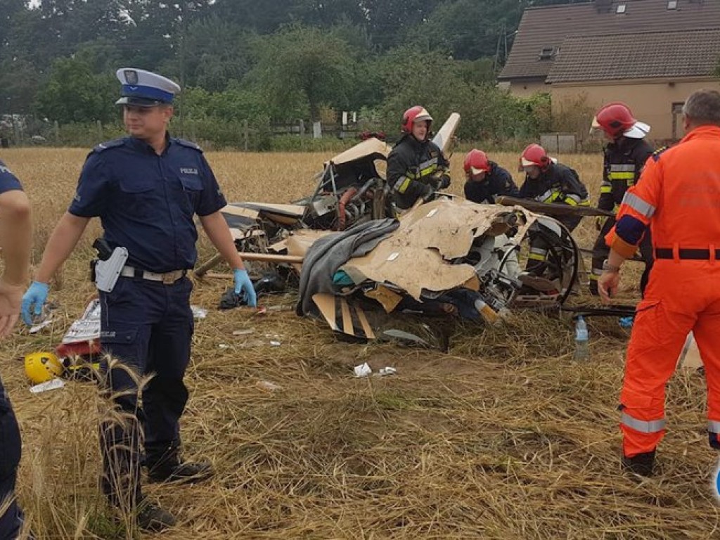 В Польше разбился вертолет: двое людей погибли (ФОТО)