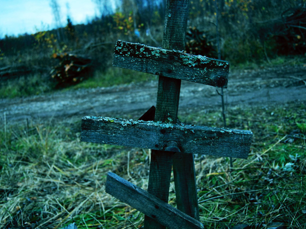 В Украине похоронены и хранятся в моргах около тысячи тел без идентификации