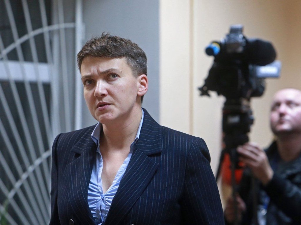 Срок ареста Надежды Савченко истек: адвокаты требуют выпустить ее на свободу
