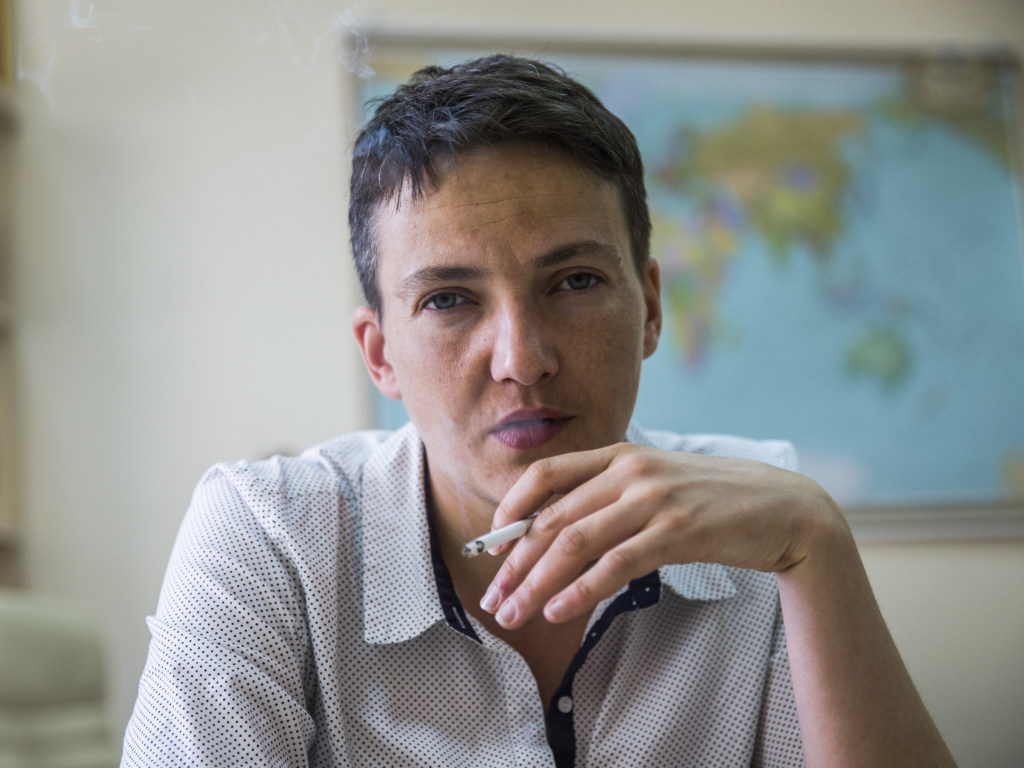Объявила бессрочную голодовку: Надежде Савченко продлили арест