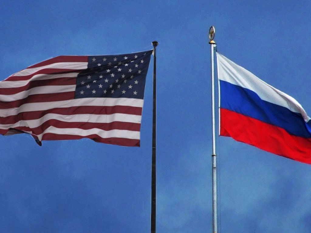 Запад «сдает назад» со своей жесткой позицией в отношении России  &#8212; политолог