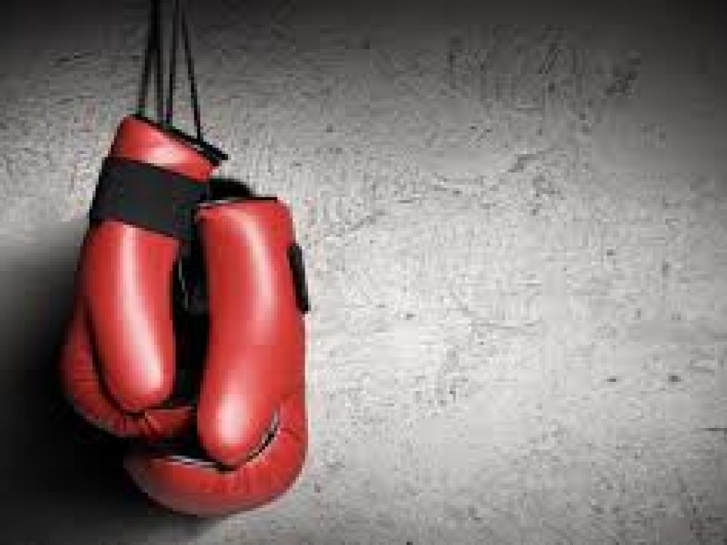 Патрульная полиция объявила тендер на проведение занятий по боксу: сумма сделки – 80 тысяч гривен