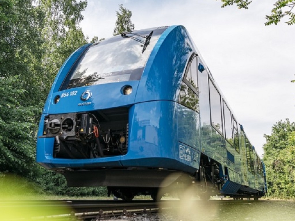 Через несколько месяцев в Германии запустят поезда на водородном топливе (ФОТО)