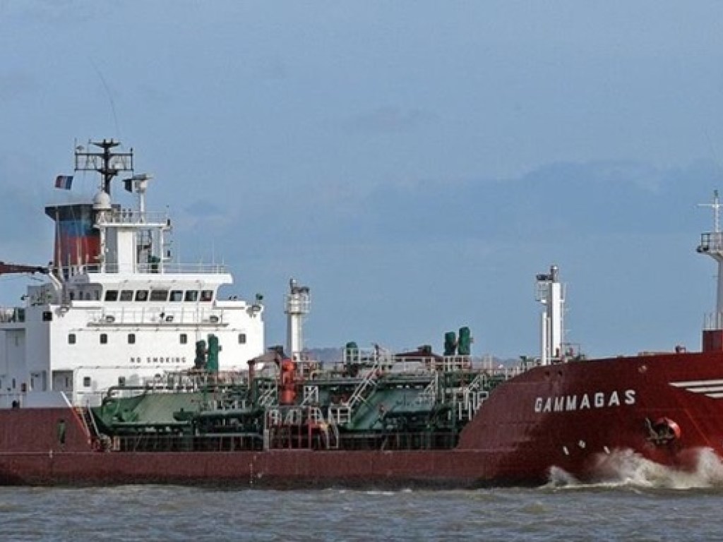 В Одесский порт прибыл первый танкер с газом для автозаправок (ФОТО)