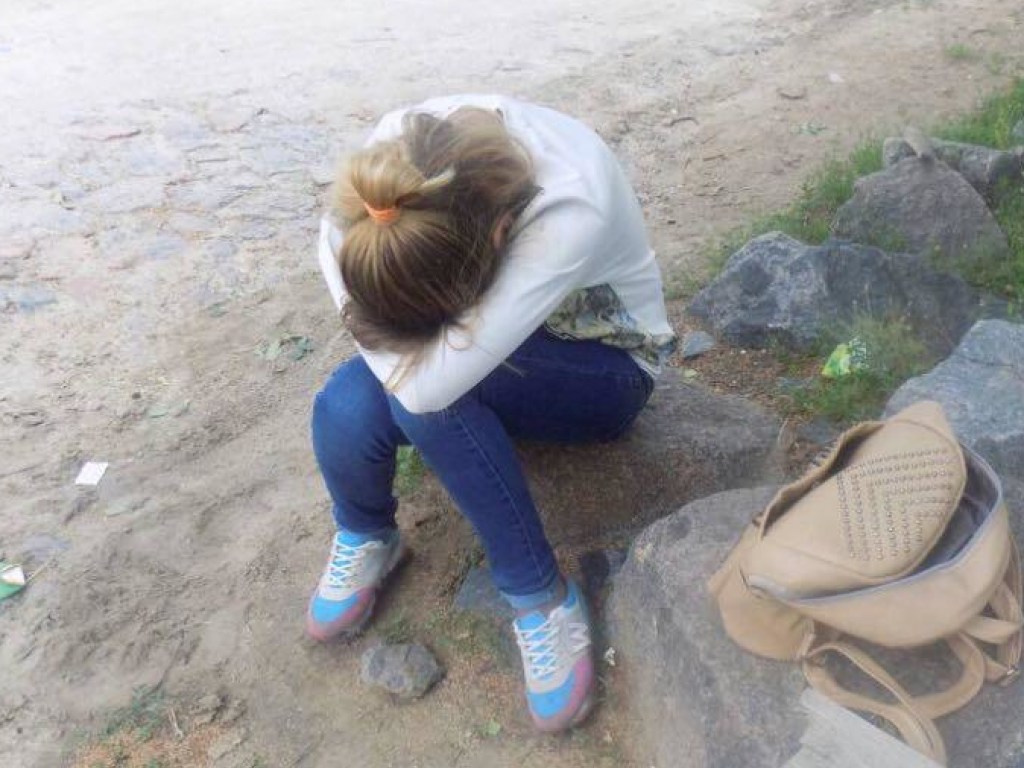 Под Винницей 15-летняя девушка обокрала своего 18-летнего парня (ФОТО)