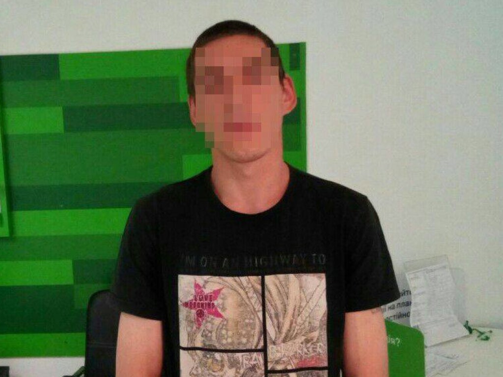 Под Киевом попался мошенник,  который пытался взять кредит по чужому паспорту (ФОТО)