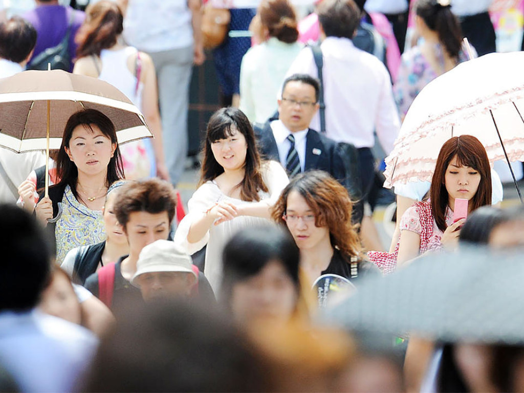 После смертоносных ливней: в Японии аномальная жара убила 12 человек