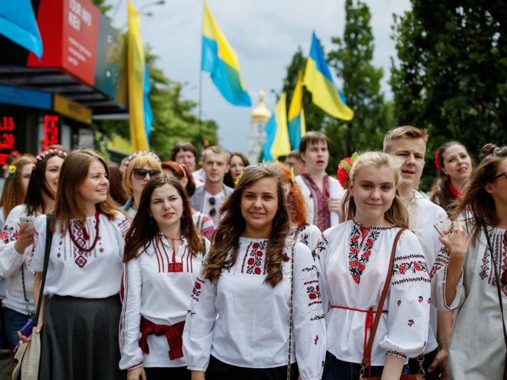 Население Украины за пять месяцев  уменьшилось на 107 тысяч человек