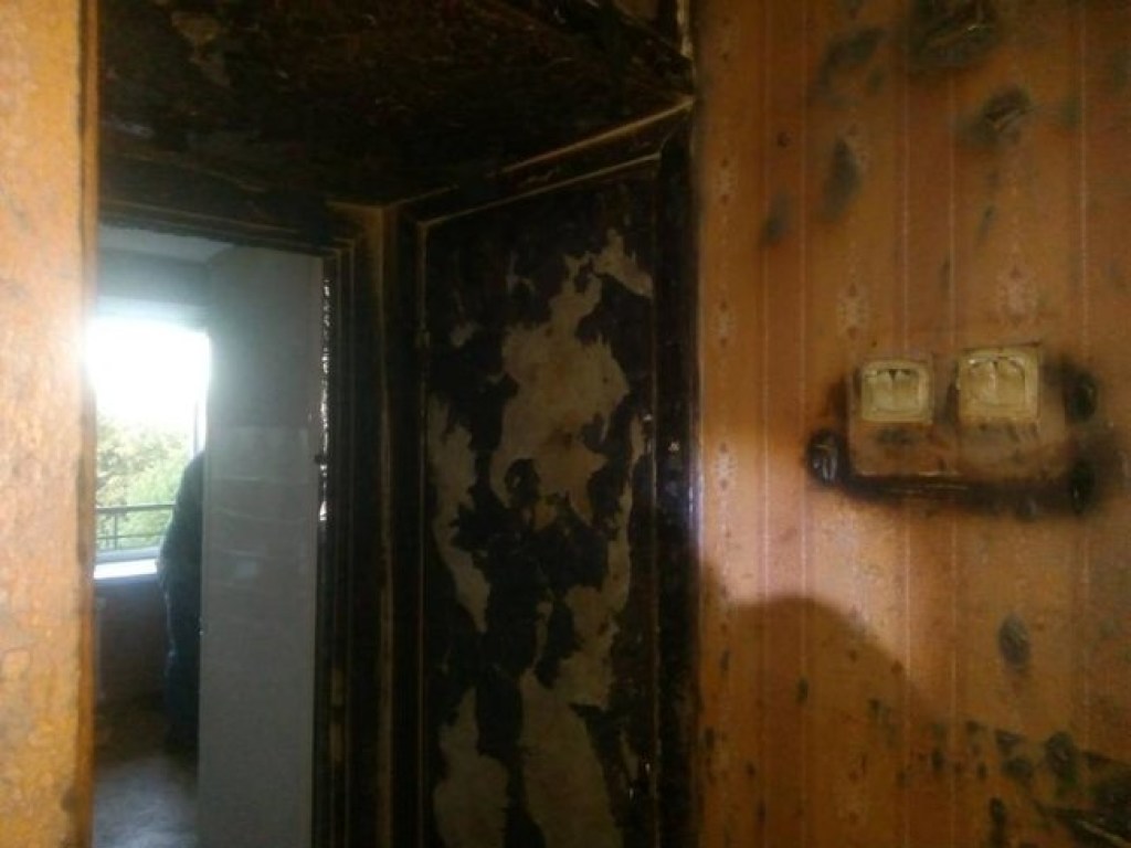 Взрыв в многоэтажке Тернополя: в полиции сообщили подробности ЧП (ФОТО)