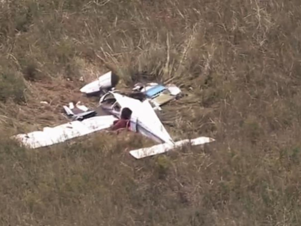 В США столкнулись два самолета: обнаружены тела трех жертв (ФОТО, ВИДЕО)