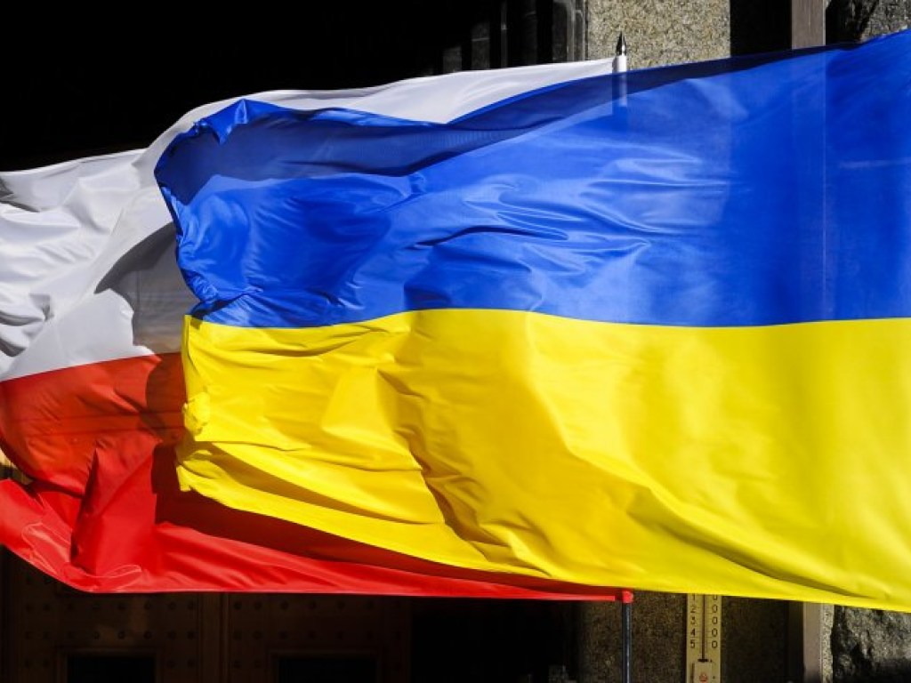 Отношения Украины и Польши останутся натянутыми – политолог