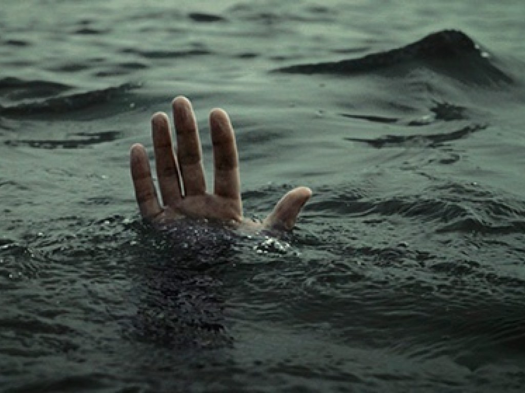 В Бердичеве утонул 17-летний парень