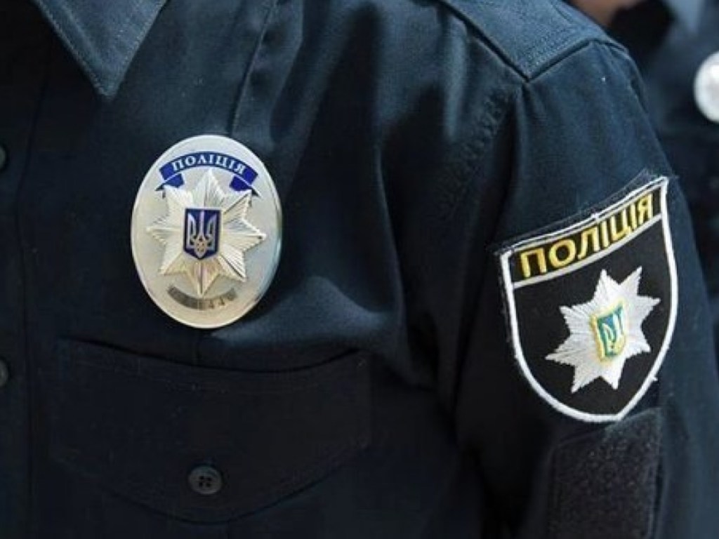 Среди бела дня: У сотрудника столичного банка на Печерске украли 2 миллиона гривен