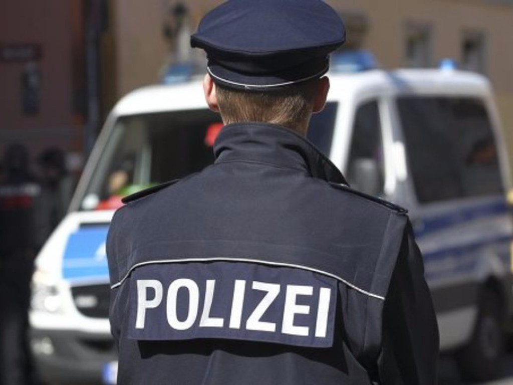 Прокуратура Германии выдвинула версию по нападению на пассажиров в автобусе
