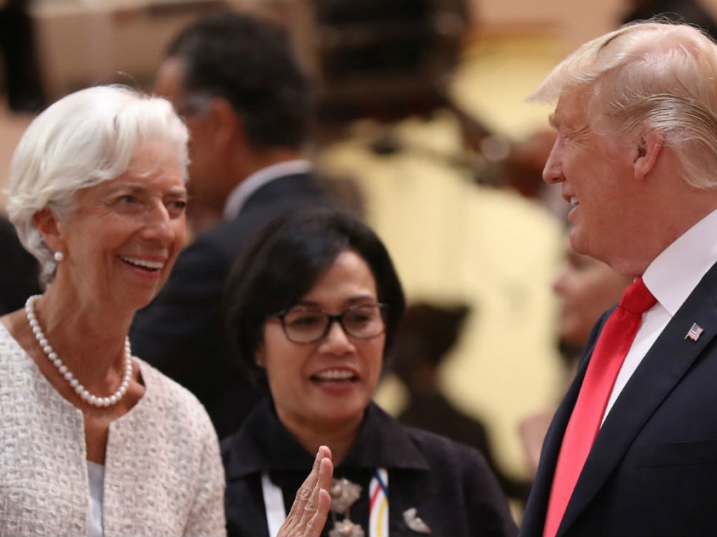 В МВФ сообщили о последствиях торговой войны Трампа