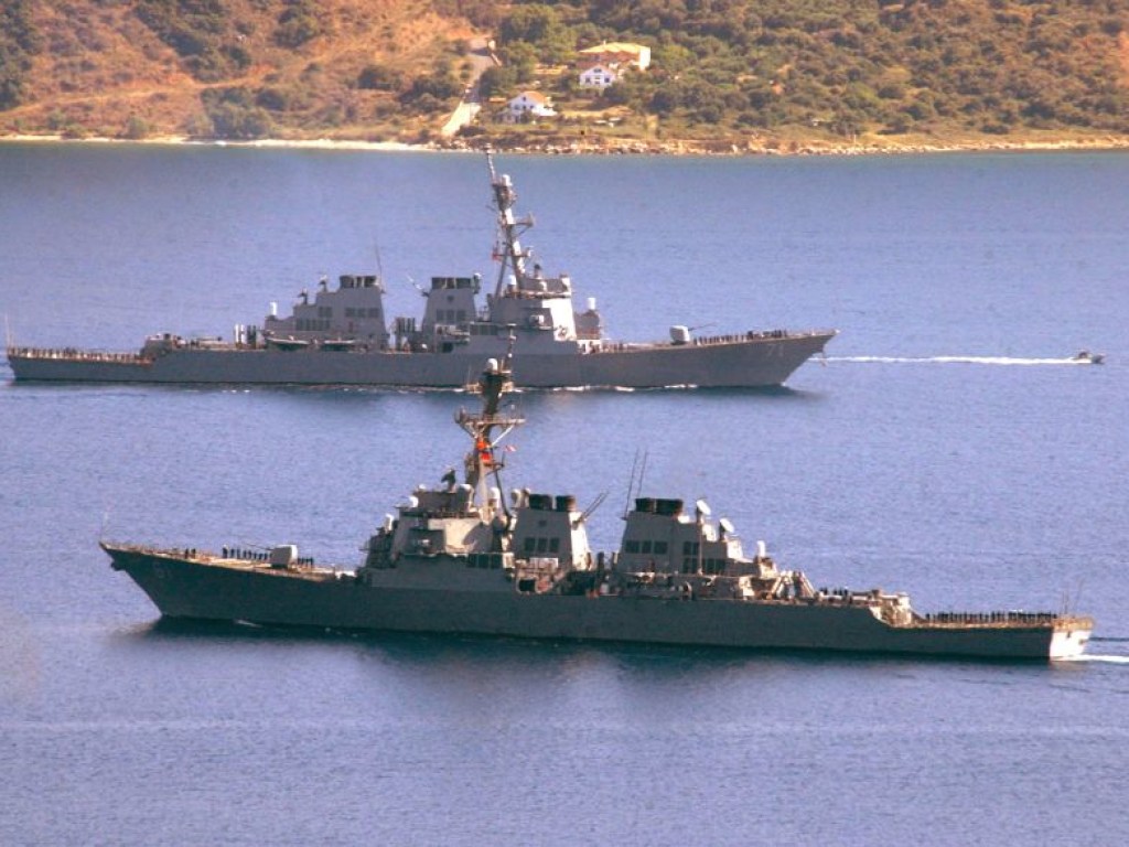 Эксперт: США могут блокировать иранские корабли в Персидском заливе