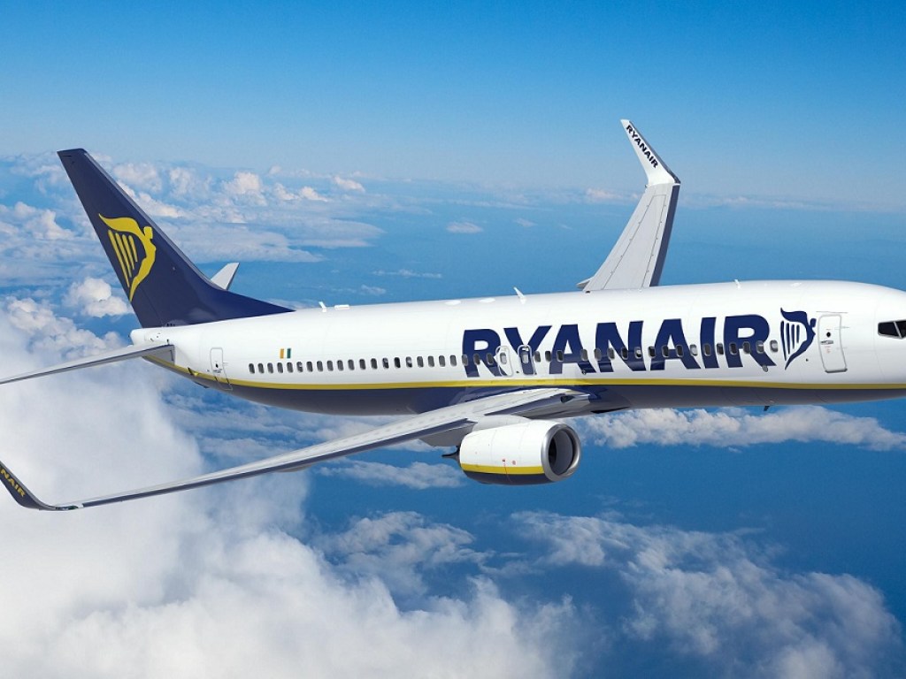 В Ryanair объявили забастовку: отменены сотни рейсов
