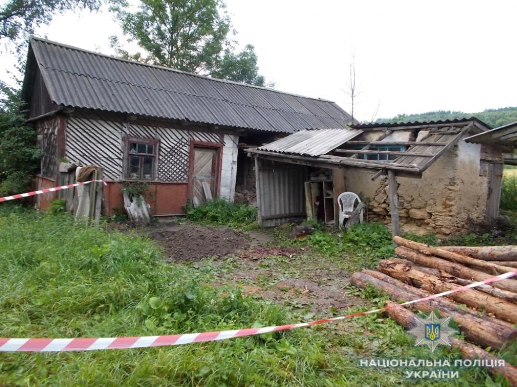 В Ровенской области мужчина убил и закопал сожительницу (ФОТО)