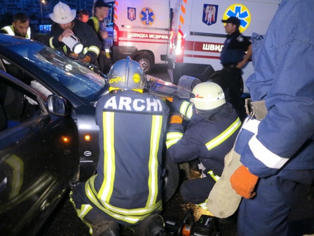 Авто на «еврономерах» и пьяный водитель: Подробности ДТП с пострадавшими на Академгородке