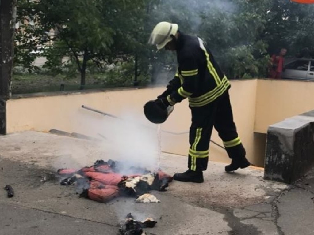 В Киеве произошел пожар в подземном переходе (ФОТО)