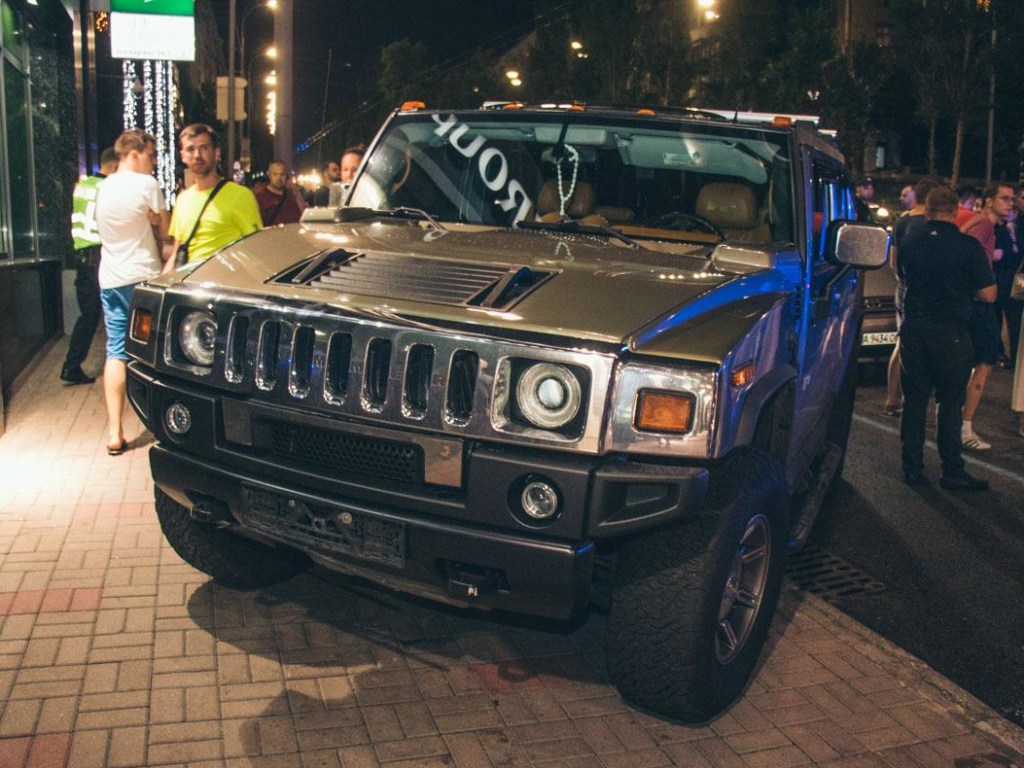 ДТП с Hummer в Киеве:  у мажора-водителя принудительно взяли биологически образцы