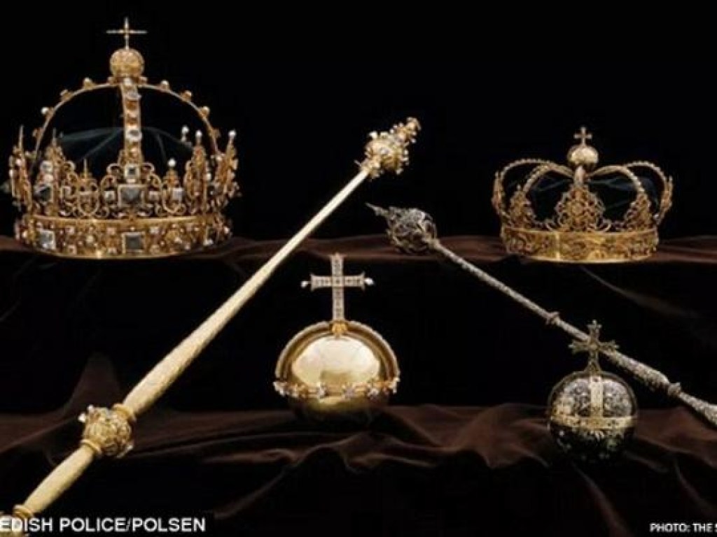 В Швеции украли королевские регалии: похищена корона Карла IX