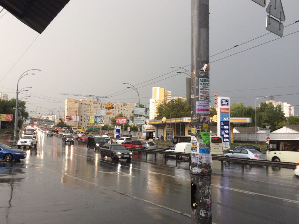 Климатологи заявили, что ливни в Киеве нельзя назвать аномальными