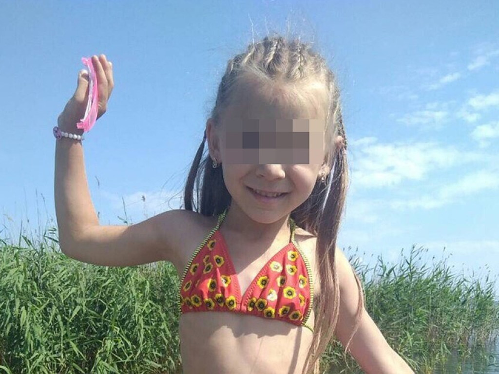 Стояла у мангала: Школьник случайно поджёг 5-летнюю девочку на шашлыках (ФОТО)
