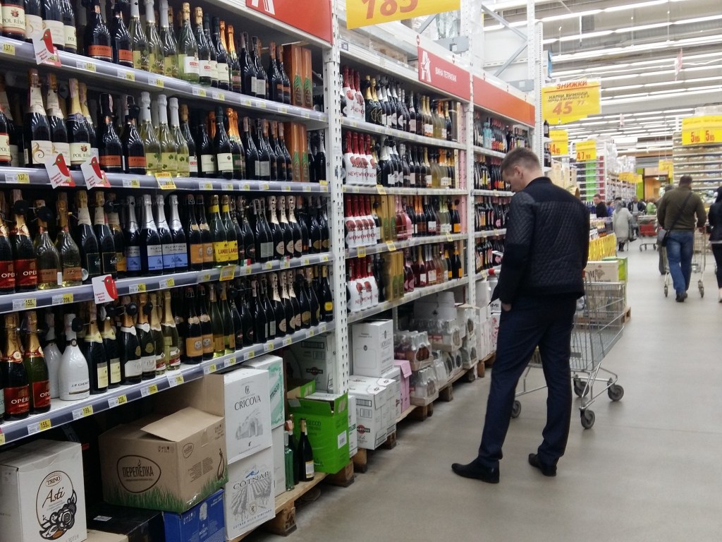 Осенью в Киеве могут опять запретить ночную продажу спиртных напитков