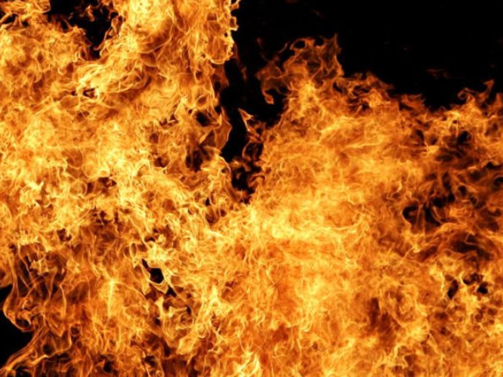 В Запорожье произошел пожар в многоэтажке, спасена  41-летняя женщина