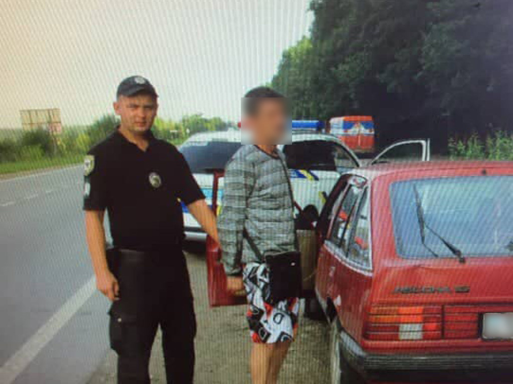 На Ивано-Франковщине водитель такси избил и ограбил пассажирку (ФОТО)