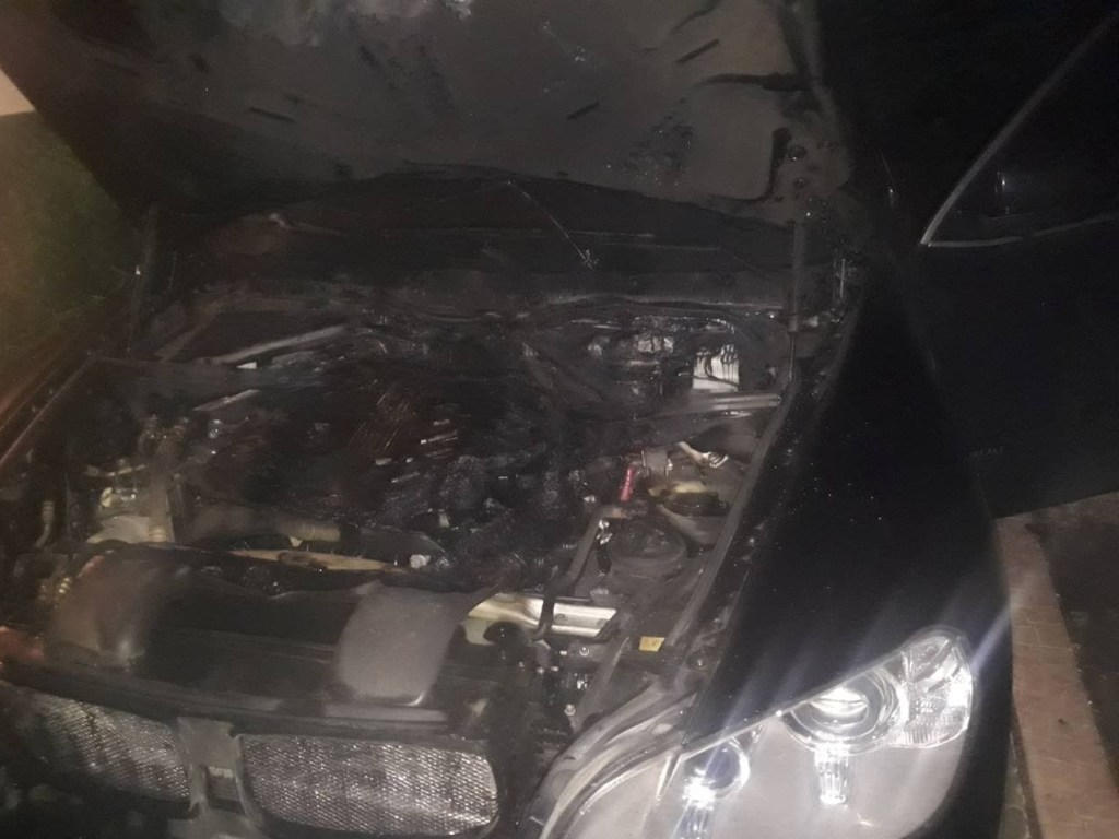 На Закарпатье за ночь сгорели 3 автомобиля (ФОТО)