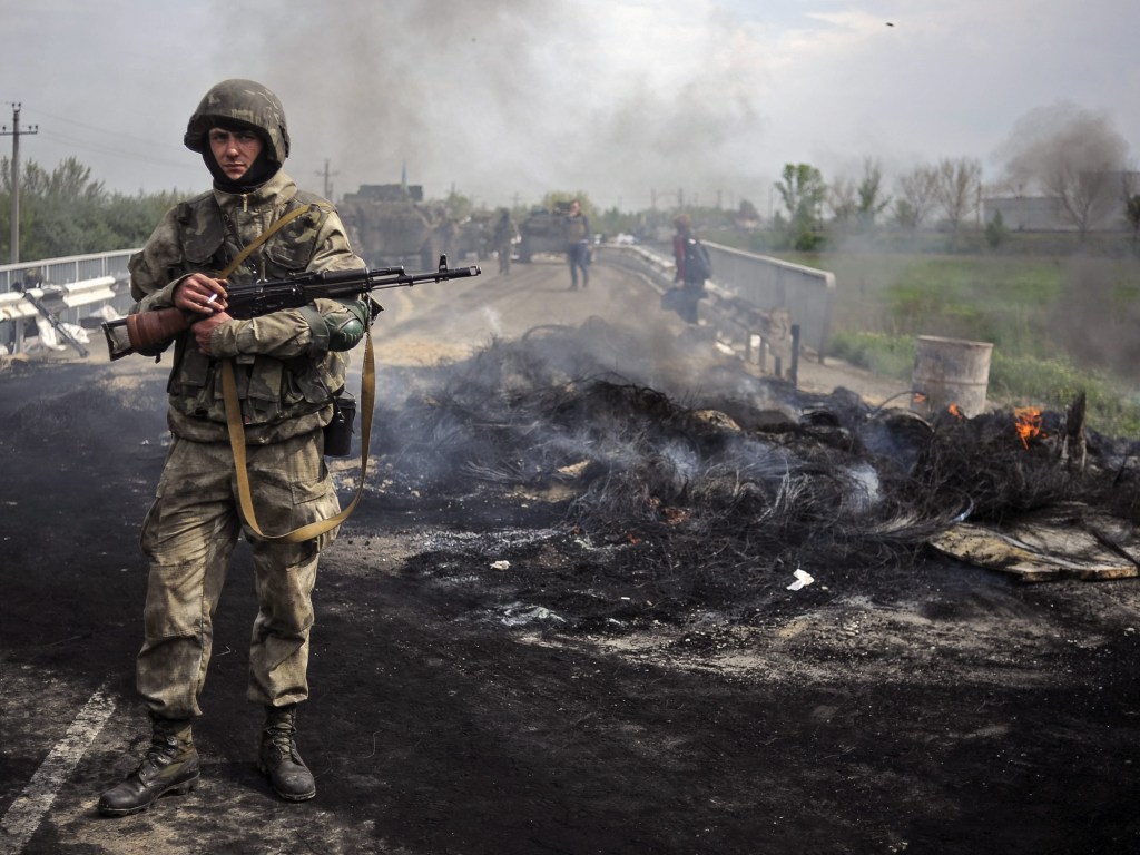 Разведка: Боевики на Донбассе хотят призвать на службу иностранцев