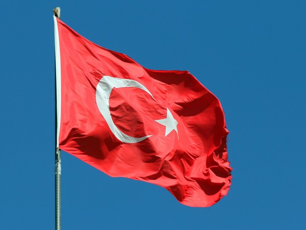 Анкара может «свести к минимуму» дипломатические отношения с США – эксперт