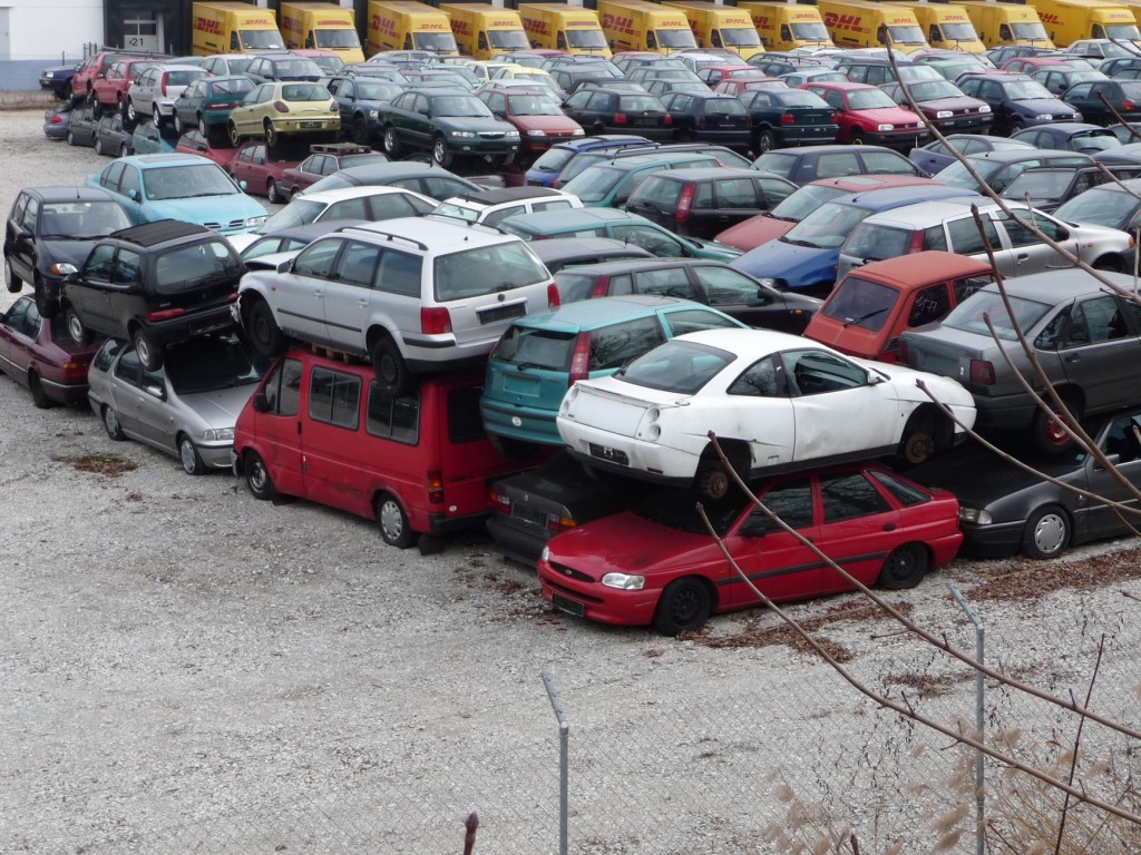 Рекорд завоза б/у автомобилей в Украину  приводит к росту ДТП – эксперт