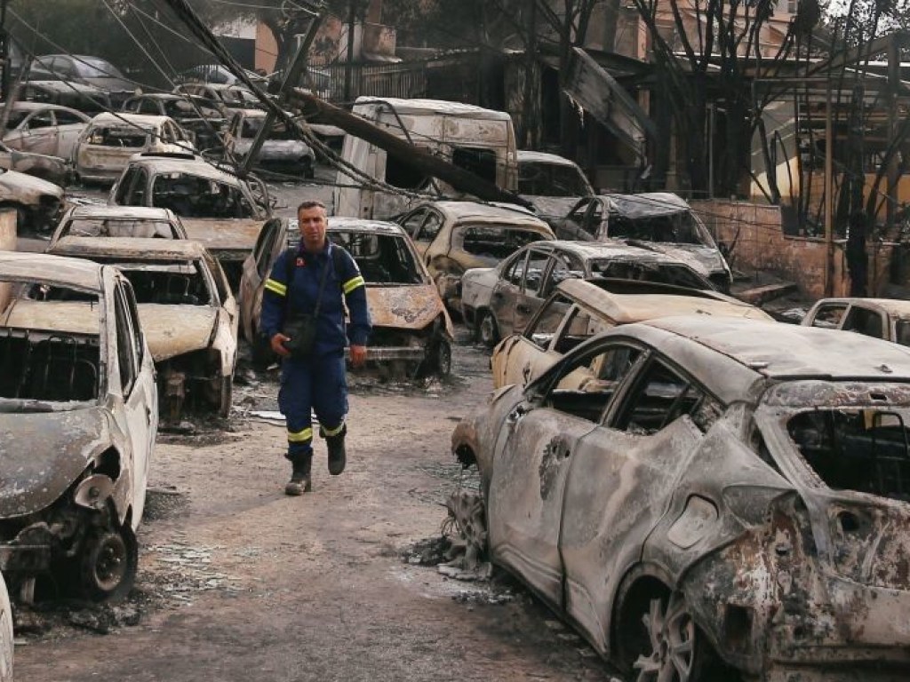Смертельные пожары: Греция снесет тысячи нелегальных сооружений