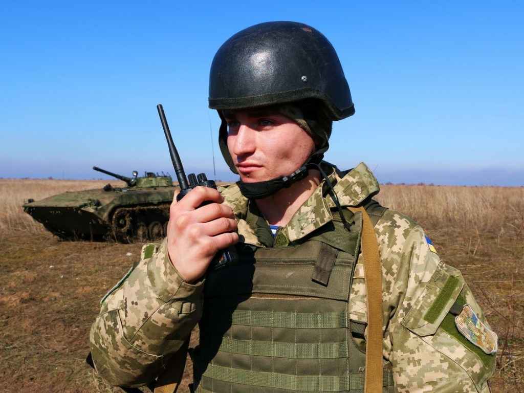 Сегодня День войск связи Украины
