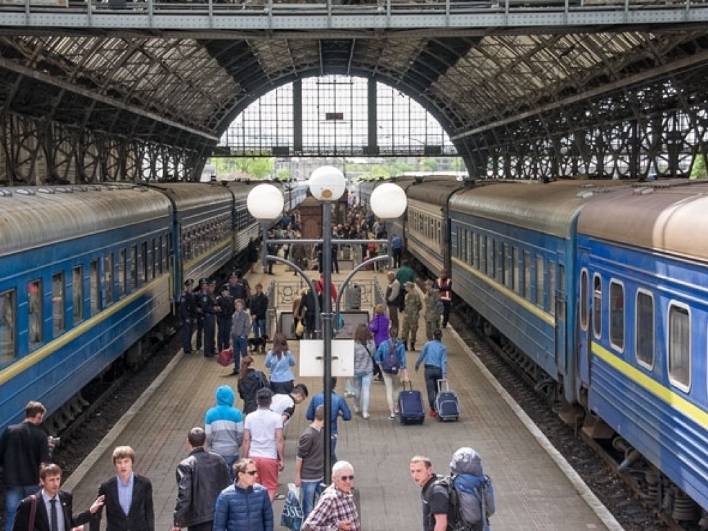 «Укрзализниця» запускает дополнительные поезда ко Дню независимости Украины